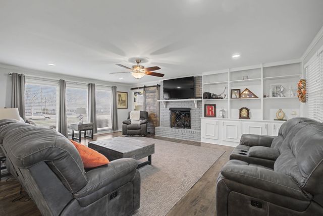 202 Rising Sun Ln, Old Hickory, TN 37138