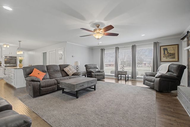 202 Rising Sun Ln, Old Hickory, TN 37138