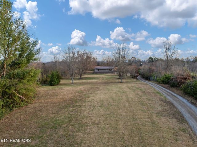 630 Arrowhead Loop, Midway, TN 37809