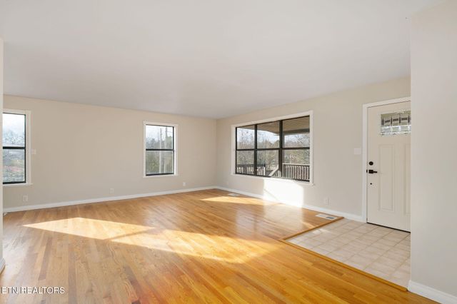 630 Arrowhead Loop, Midway, TN 37809