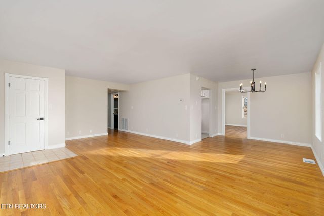 630 Arrowhead Loop, Midway, TN 37809