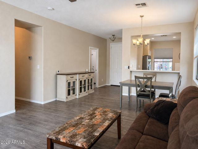 2568 W BISBEE Way, Phoenix, AZ 85086