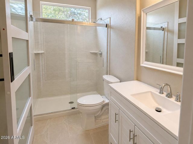 2568 W BISBEE Way, Phoenix, AZ 85086