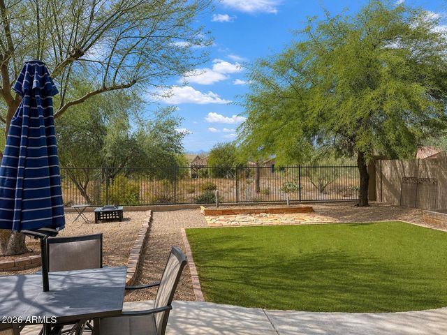 2568 W BISBEE Way, Phoenix, AZ 85086