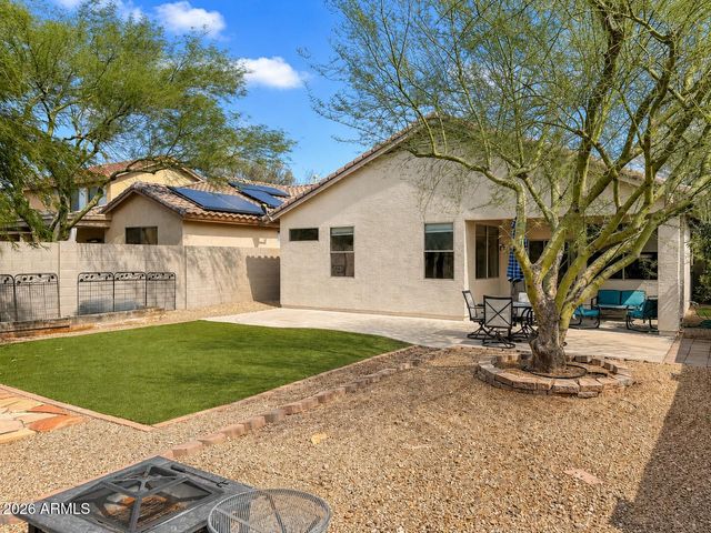 2568 W BISBEE Way, Phoenix, AZ 85086