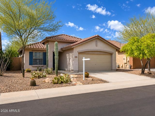 2568 W BISBEE Way, Phoenix, AZ 85086