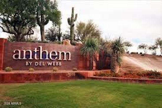 2568 W BISBEE Way, Phoenix, AZ 85086