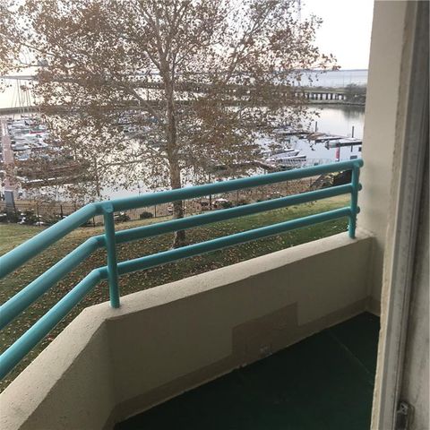 7501 River Rd Apt 2C, Newport News, VA 23607