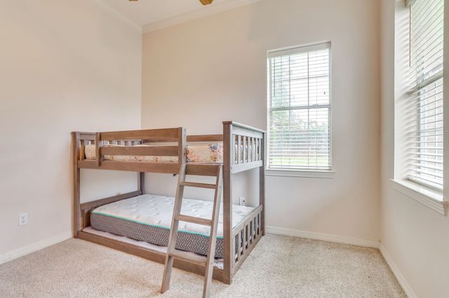 718 W Couts Street, Weatherford, TX 76086