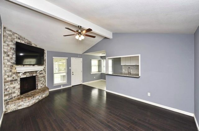 1310 Barrowgate Drive, Sugar Land, TX 77498