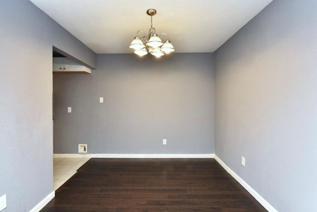 1310 Barrowgate Drive, Sugar Land, TX 77498