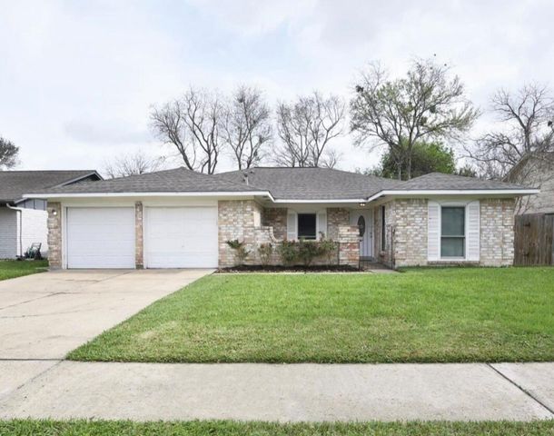 1310 Barrowgate Drive, Sugar Land, TX 77498
