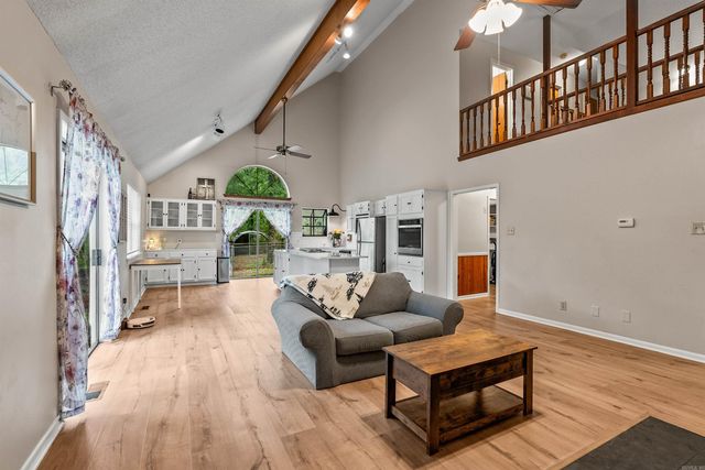 15807 Hunter Lane, North Little Rock, AR 72118