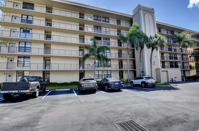 14 Royal Palm Way 2050, Boca Raton, FL 33432