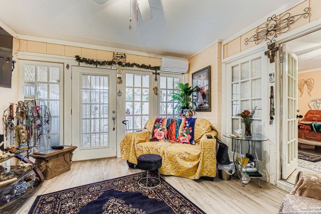 108 Sunnyland, San Antonio, TX 78228