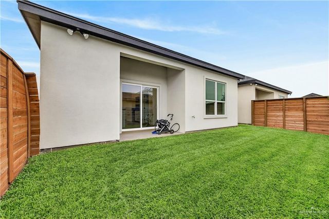 617 25th Street, Mission, TX 78572