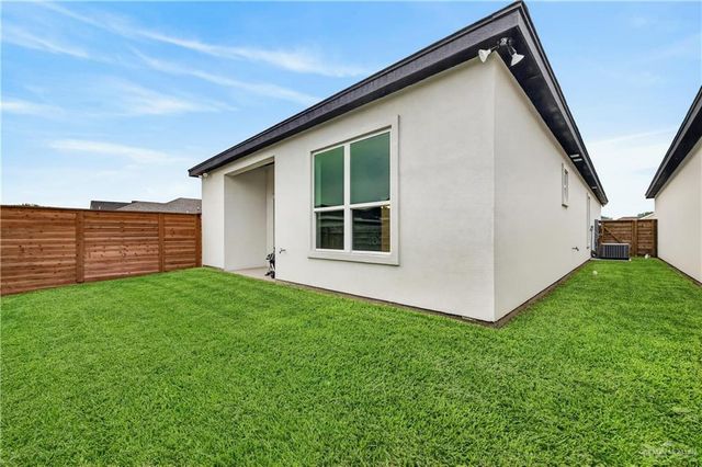 617 25th Street, Mission, TX 78572