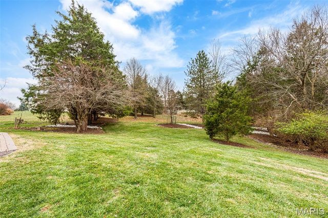 265 Camelot Drive, Weldon Spring, MO 63304