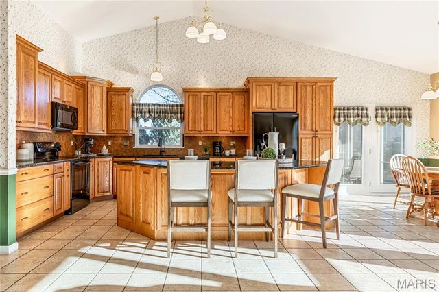 265 Camelot Drive, Weldon Spring, MO 63304