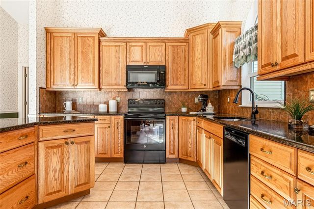 265 Camelot Drive, Weldon Spring, MO 63304