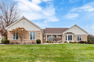 265 Camelot Drive, Weldon Spring, MO 63304