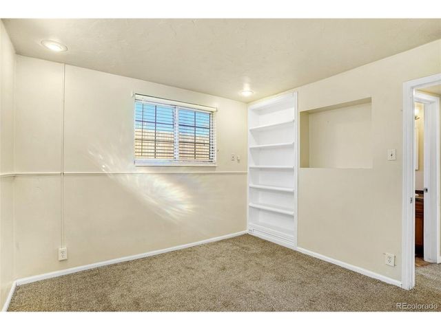 2073 S Acoma St, Denver, CO 80223