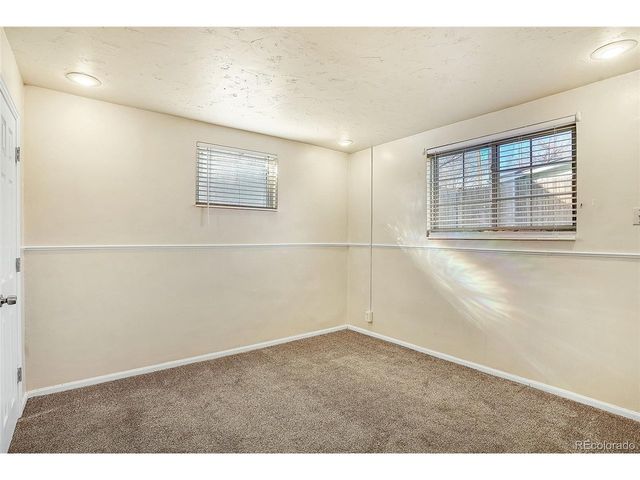 2073 S Acoma St, Denver, CO 80223