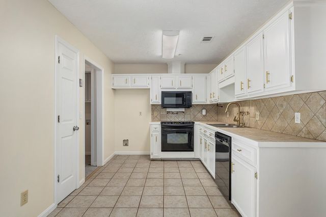 22 Lee Road 0510, Phenix City, AL 36870