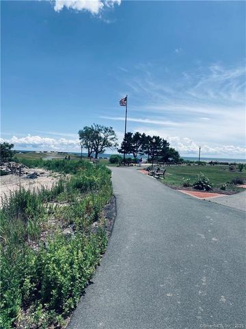 343 Beach Street APT 305, West Haven, CT 06516