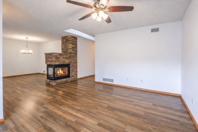 7919 Pinnacle Avenue NE, Otsego, MN 55330