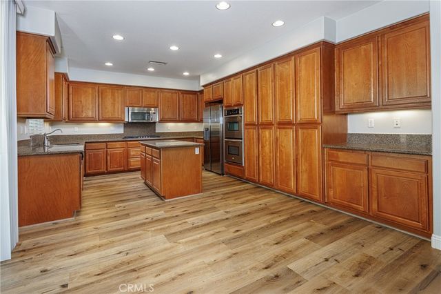 32056 Red Mountain, Temecula, CA 92592