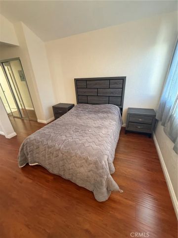16857 San Fernando Mission 37, Granada Hills, CA 91344