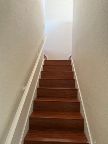 16857 San Fernando Mission 37, Granada Hills, CA 91344