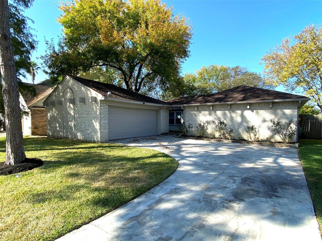 4806 Temple Bell Drive, Spring, TX 77388