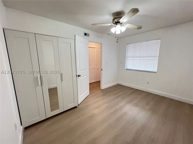 15665 SW 82nd Cir Ln 4-6, Miami, FL 33193