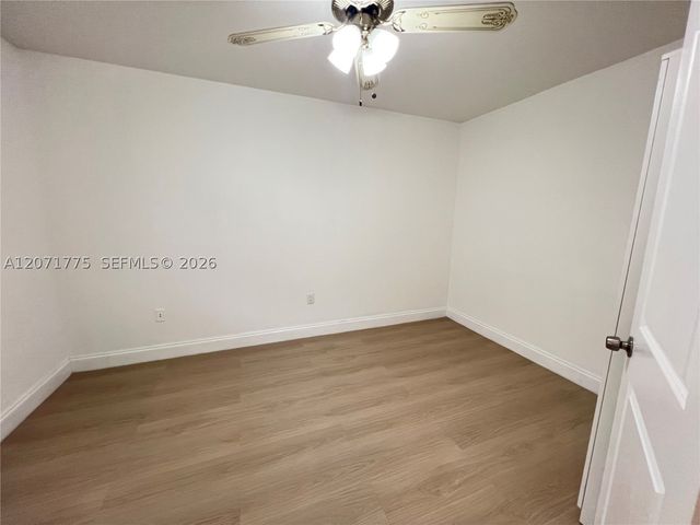 15665 SW 82nd Cir Ln 4-6, Miami, FL 33193