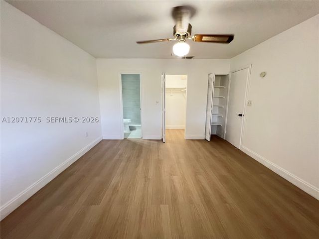 15665 SW 82nd Cir Ln 4-6, Miami, FL 33193