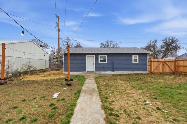 2302 E Providence Ave, Spokane, WA 99207