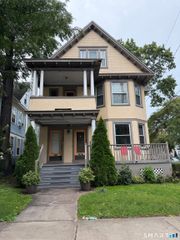 790 orange Street 3F, New Haven, CT 06511