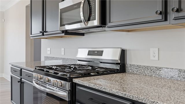 512 Broad Creek Court, Seneca, SC 29678