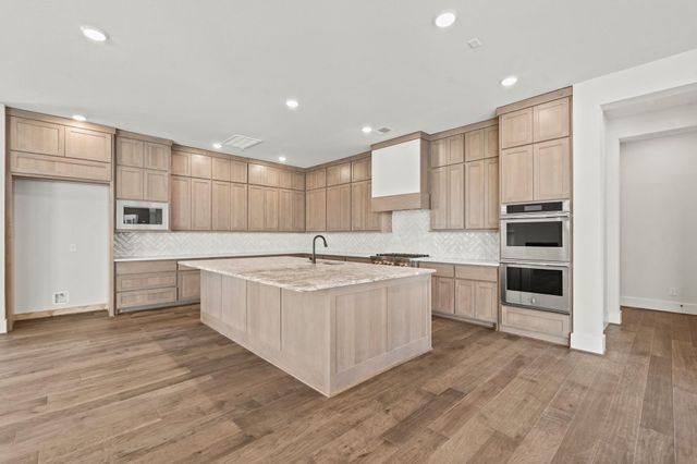 22214 Desert Foothills Lane, Cypress, TX 77433