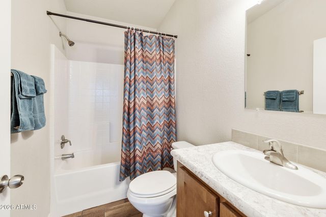 775 N HILTON Road, Apache Junction, AZ 85119