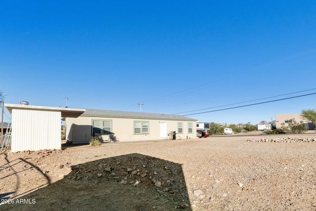 775 N HILTON Road, Apache Junction, AZ 85119