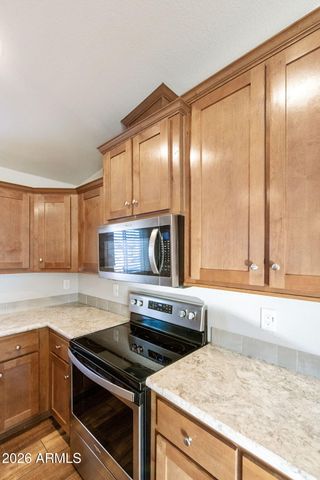 775 N HILTON Road, Apache Junction, AZ 85119