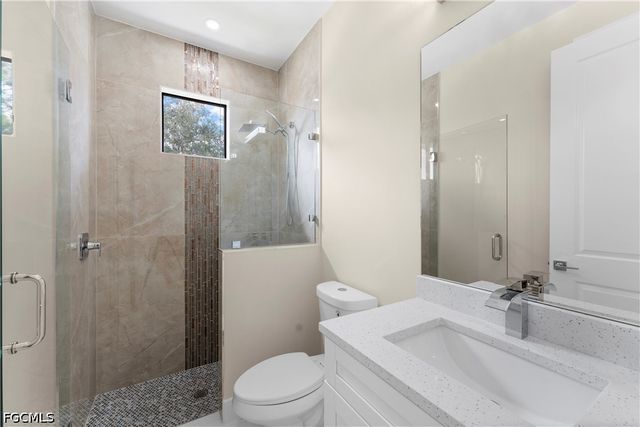 4100 8th ST SW, Lehigh Acres, FL 33976