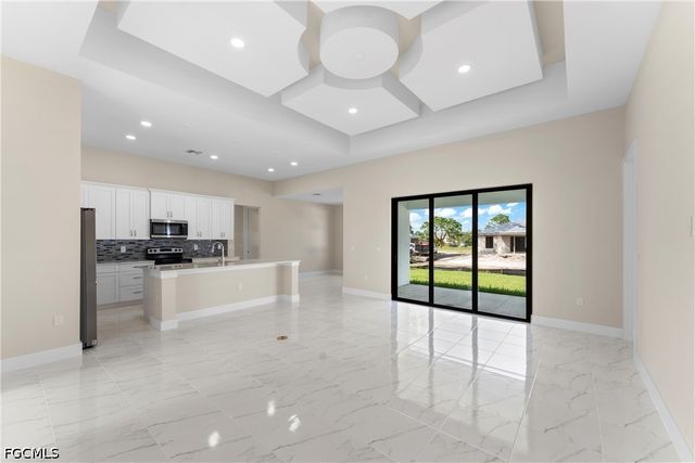 4100 8th ST SW, Lehigh Acres, FL 33976
