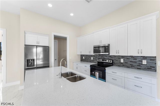 4100 8th ST SW, Lehigh Acres, FL 33976