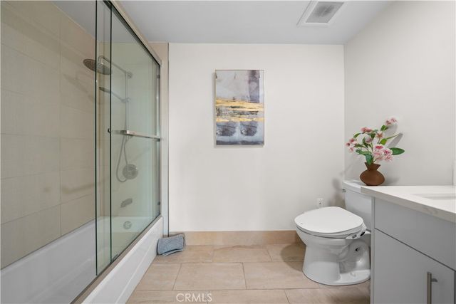 1598 Long Beach, Long Beach, CA 90813