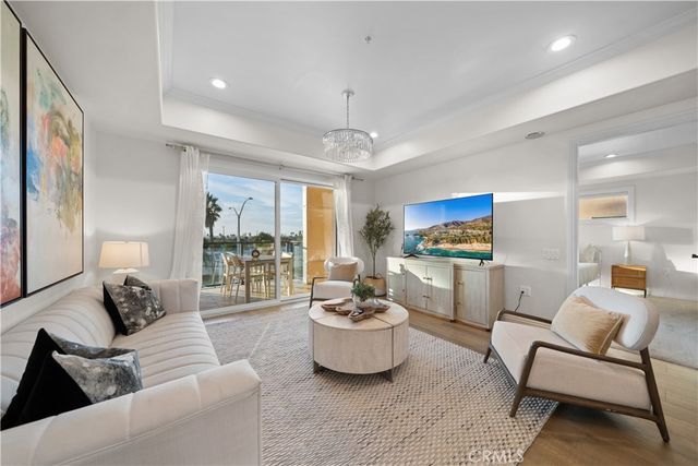 1598 Long Beach, Long Beach, CA 90813