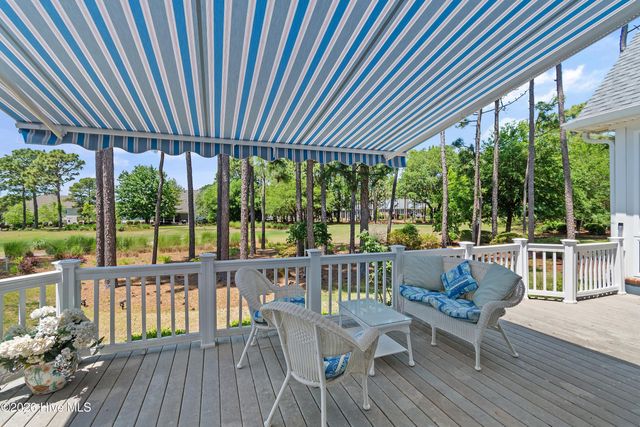 3615 W Medinah Avenue SE, Southport, NC 28461